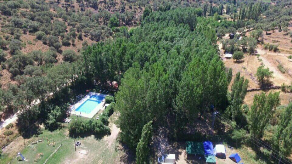 Cabanas Camping Sierra De Пеньяскоса Экстерьер фото