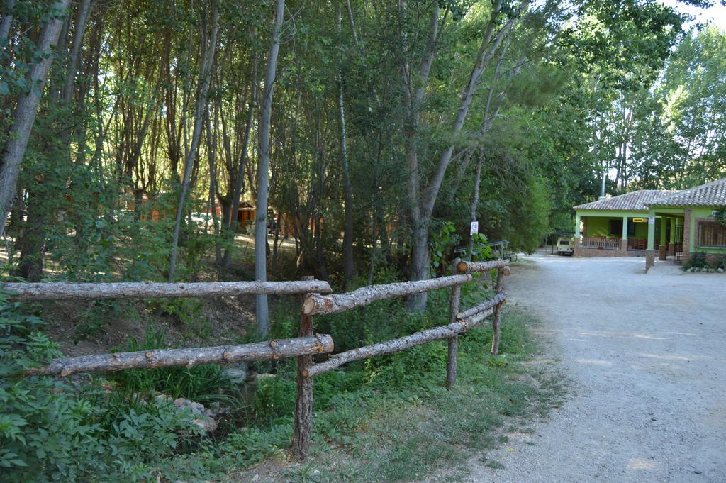 Cabanas Camping Sierra De Пеньяскоса Экстерьер фото